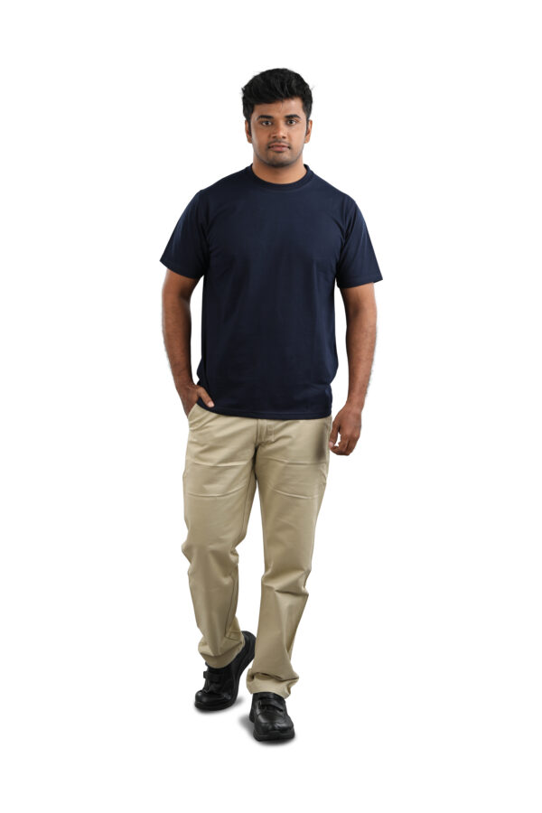 Man wearing Black half sleeve round neck t-shirt – Casual Wear for Men